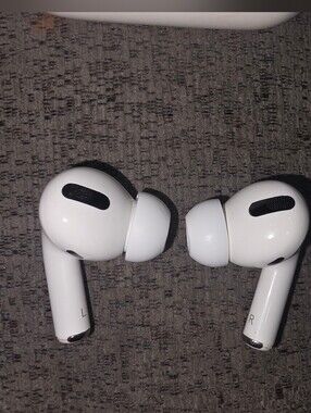 Airpods Pro Generation 1 WORKS TESTED Authenthic